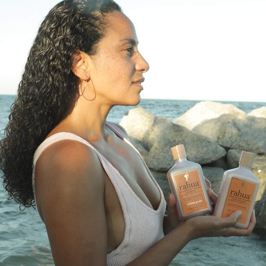 Shampoo and Conditioner & Vegan Curl Butter Q4368
