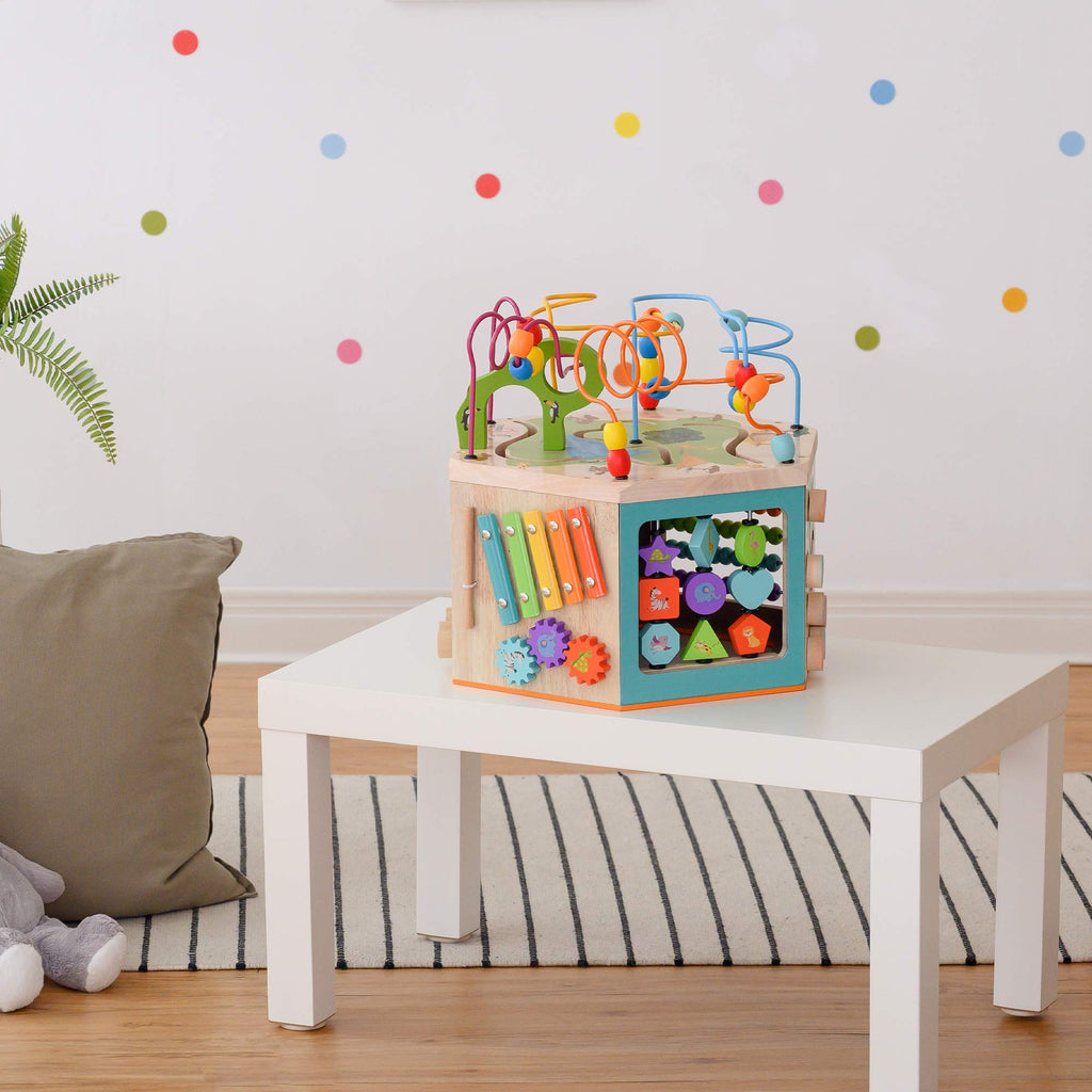 Wooden Activity Cube Station Y703894