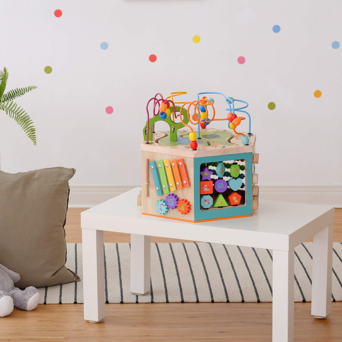 Wooden Activity Cube Station Y703894