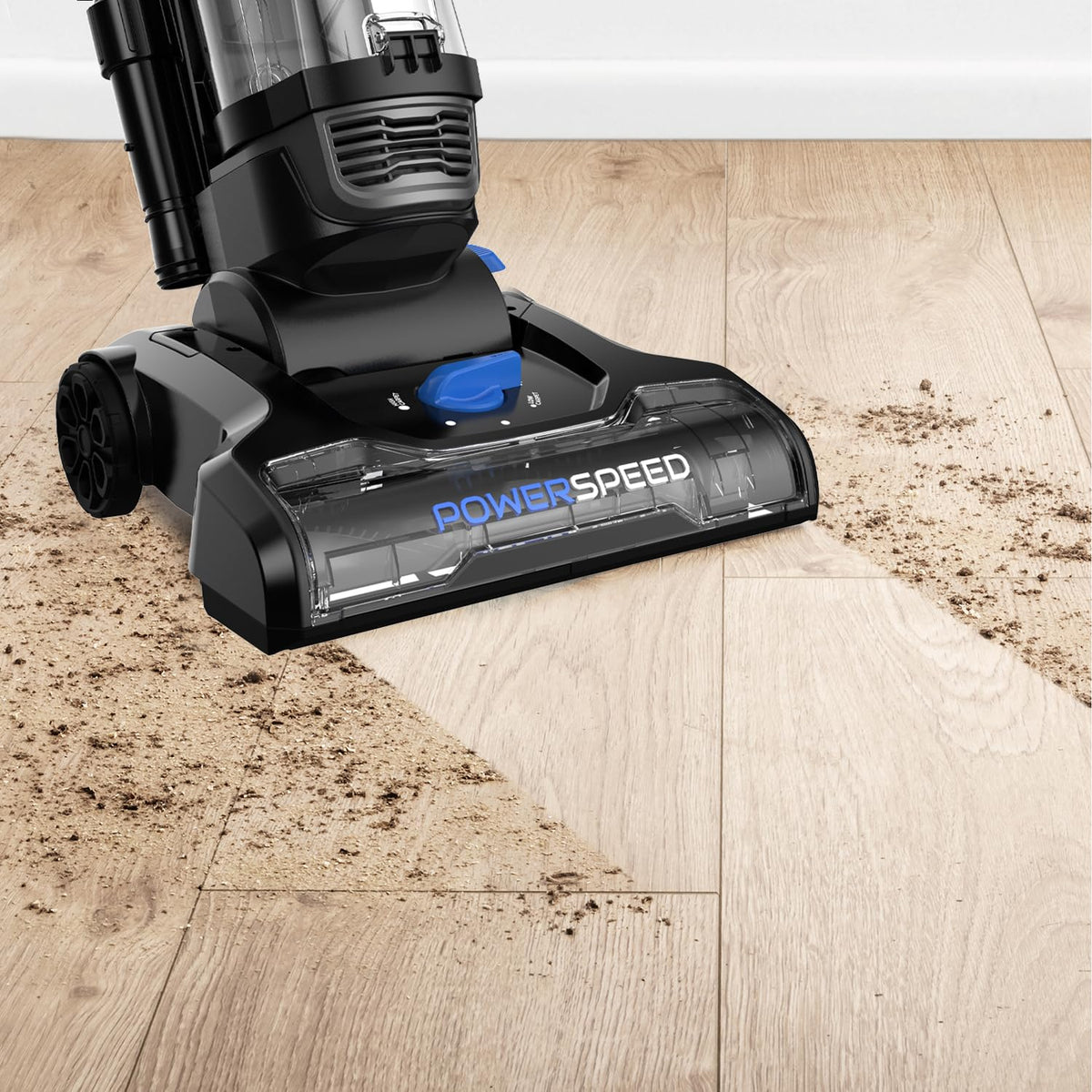 Lightweight Bagless Upright Vacuum Cleaner T837